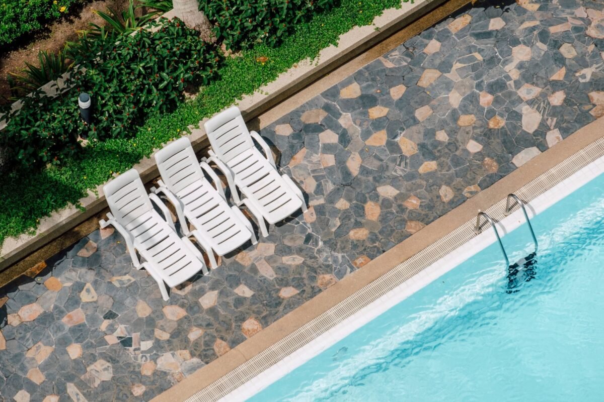 Honed Concrete Pool Surrounds: Benefits, Finishes, and Design Options